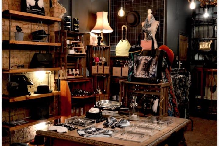 Przeprowadzka z antykami